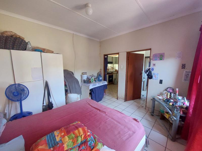 5 Bedroom Property for Sale in Shelly Beach KwaZulu-Natal