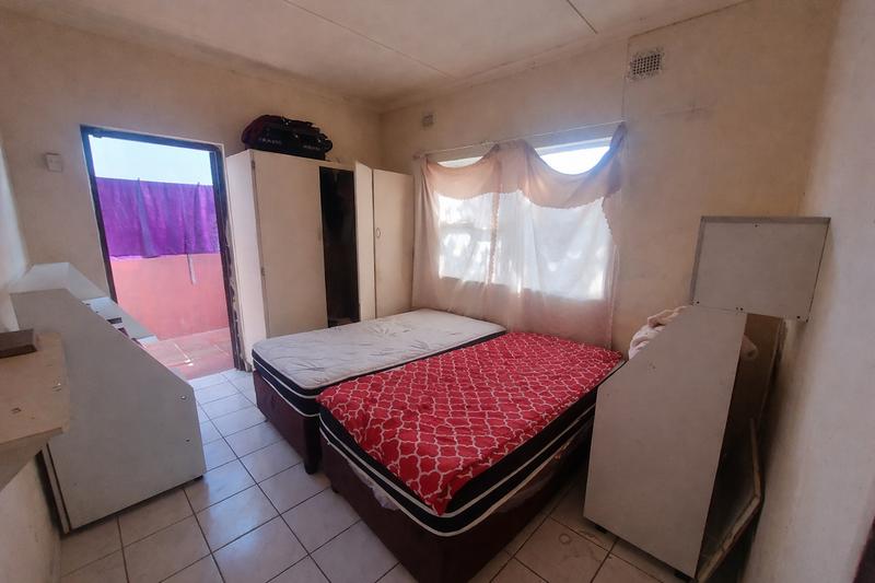 5 Bedroom Property for Sale in Shelly Beach KwaZulu-Natal