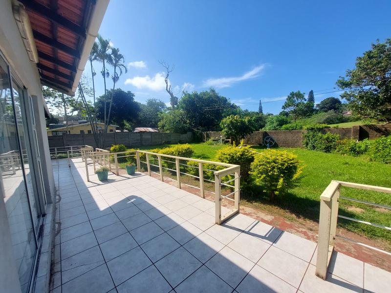 5 Bedroom Property for Sale in Shelly Beach KwaZulu-Natal