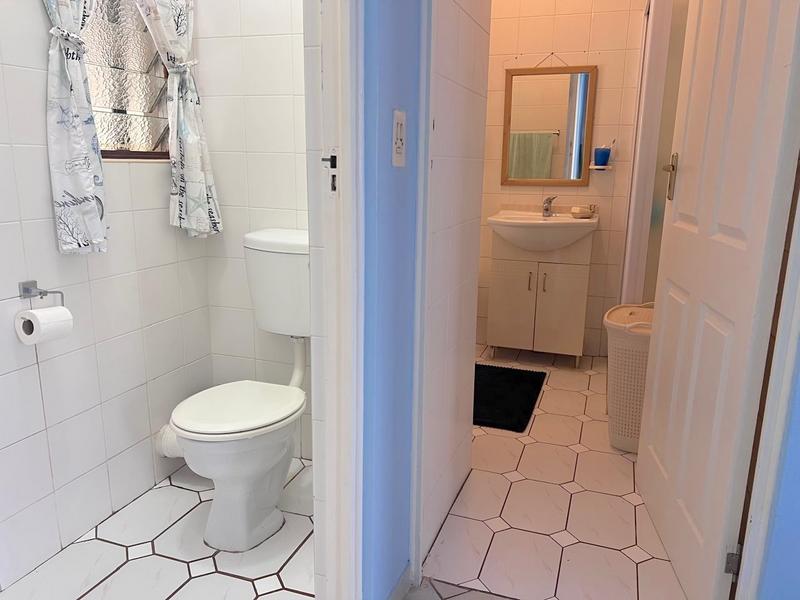 2 Bedroom Property for Sale in Manaba Beach KwaZulu-Natal