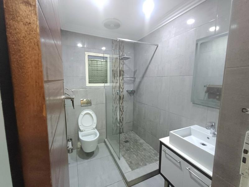 3 Bedroom Property for Sale in Northcroft KwaZulu-Natal