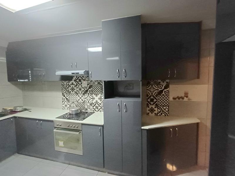 3 Bedroom Property for Sale in Northcroft KwaZulu-Natal