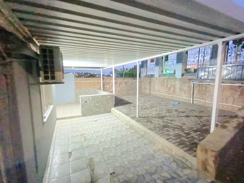 3 Bedroom Property for Sale in Northcroft KwaZulu-Natal