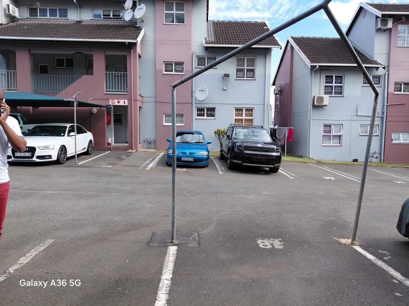 2 Bedroom Property for Sale in Overport KwaZulu-Natal