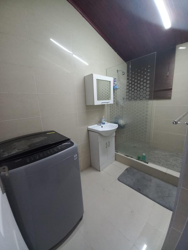 2 Bedroom Property for Sale in Havenside KwaZulu-Natal