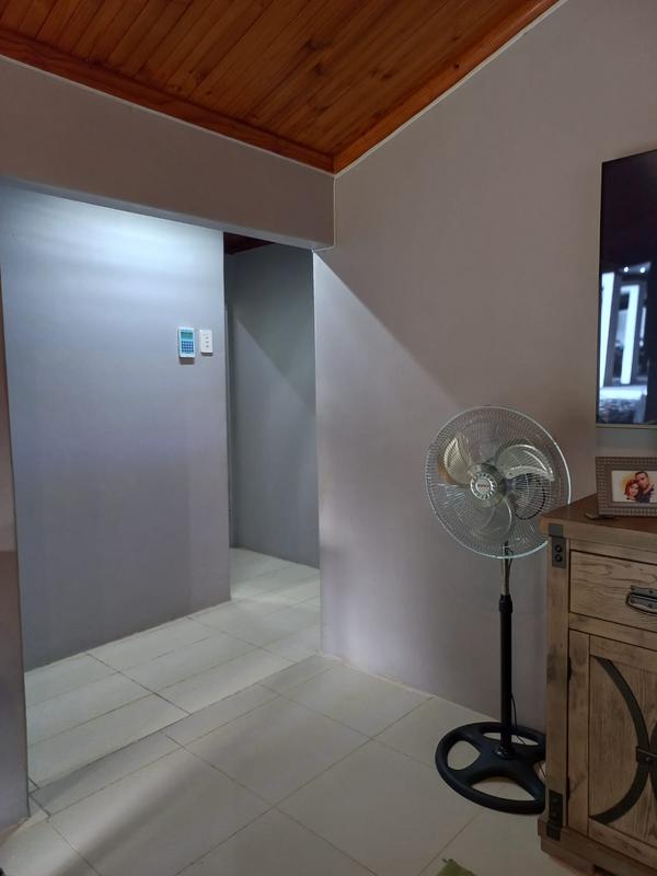 2 Bedroom Property for Sale in Havenside KwaZulu-Natal