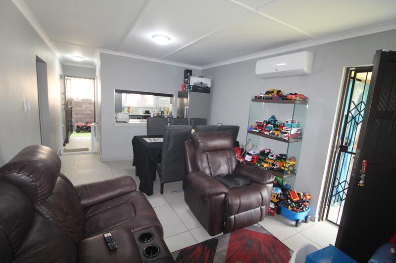 2 Bedroom Property for Sale in Escombe KwaZulu-Natal