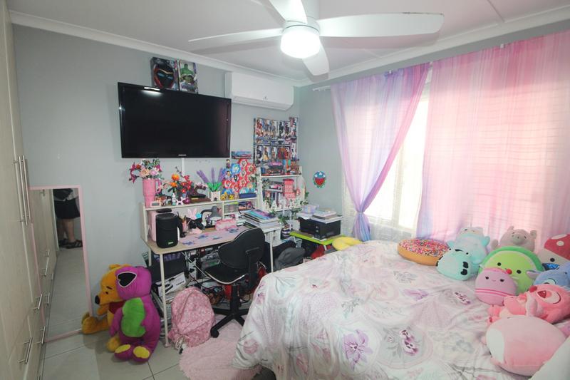 2 Bedroom Property for Sale in Escombe KwaZulu-Natal