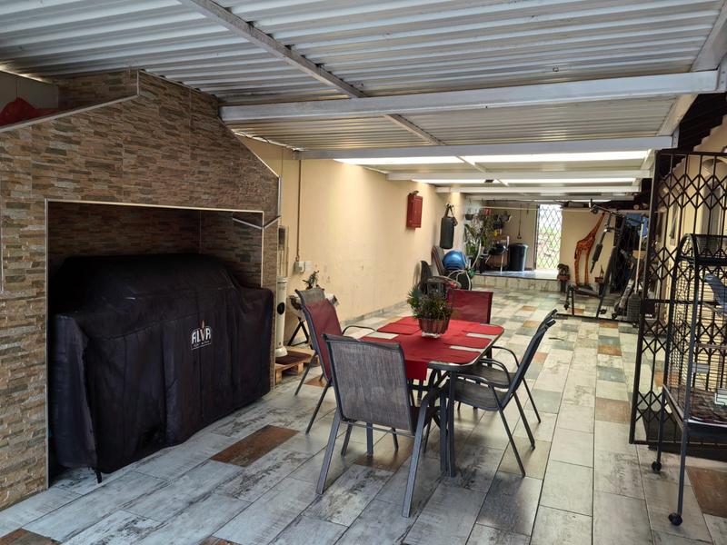 3 Bedroom Property for Sale in Northdene KwaZulu-Natal