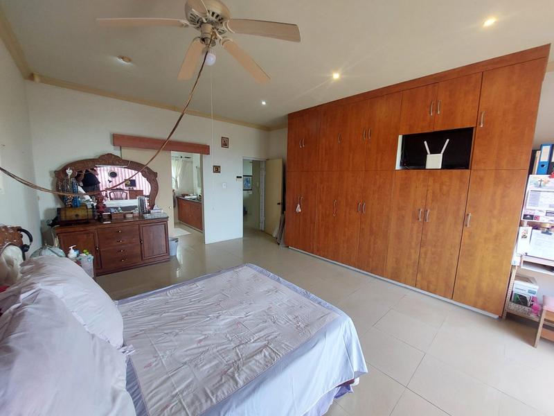 5 Bedroom Property for Sale in Ramsgate KwaZulu-Natal