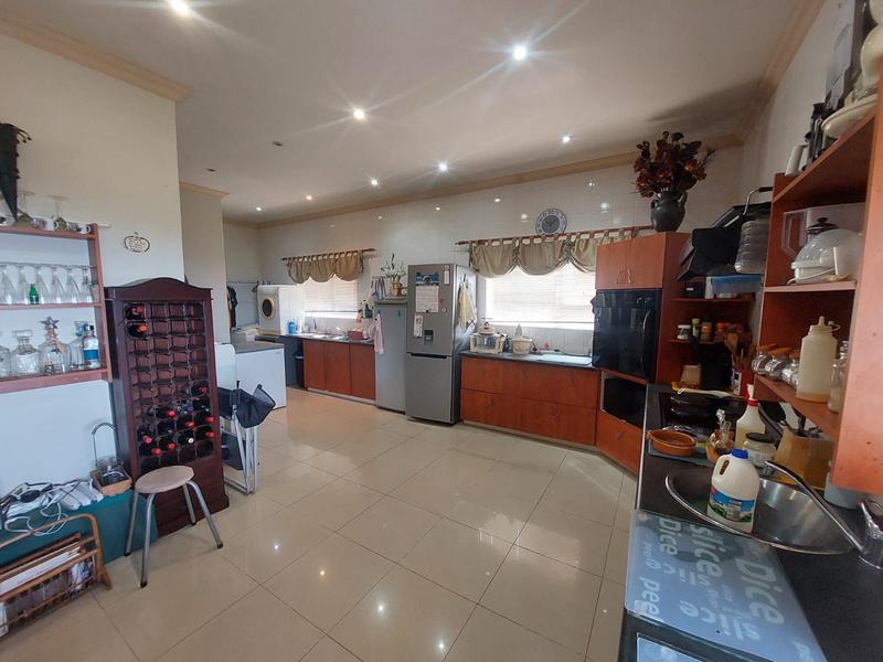 5 Bedroom Property for Sale in Ramsgate KwaZulu-Natal