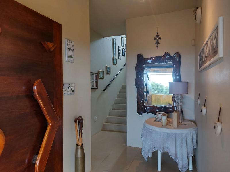 5 Bedroom Property for Sale in Ramsgate KwaZulu-Natal