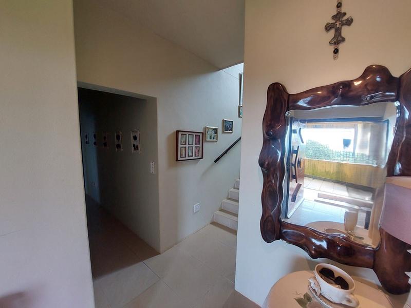 5 Bedroom Property for Sale in Ramsgate KwaZulu-Natal