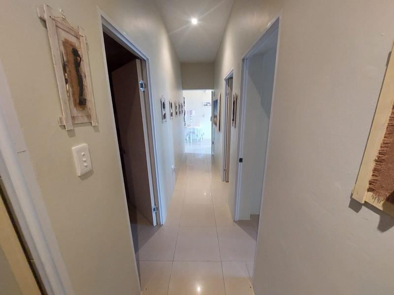 5 Bedroom Property for Sale in Ramsgate KwaZulu-Natal