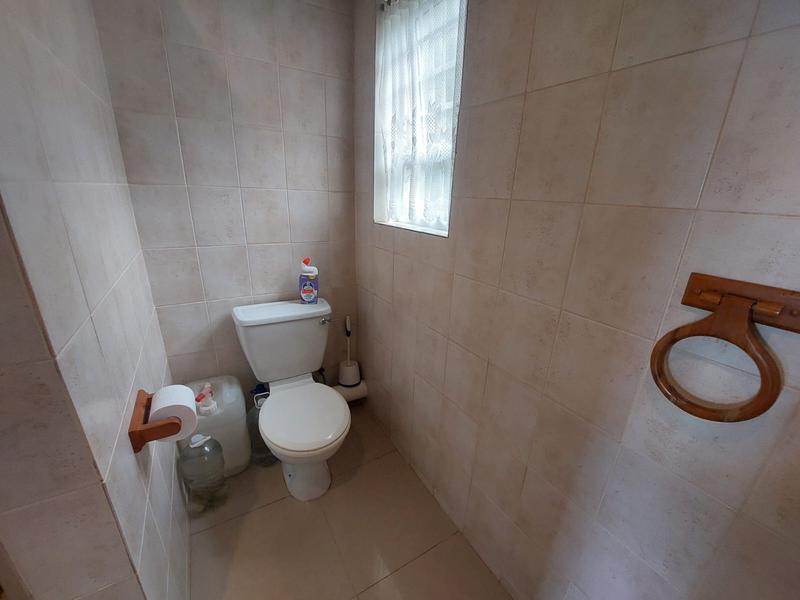 5 Bedroom Property for Sale in Ramsgate KwaZulu-Natal