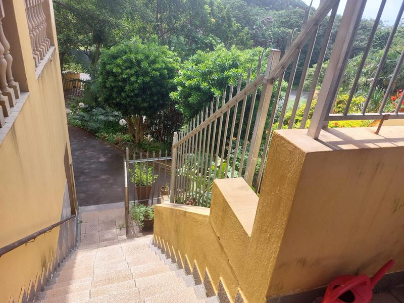 5 Bedroom Property for Sale in Ramsgate KwaZulu-Natal