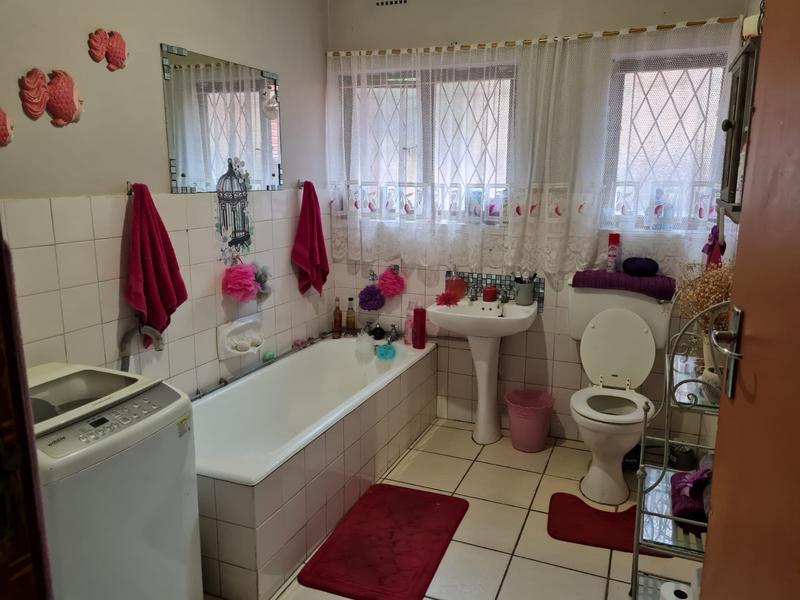 3 Bedroom Property for Sale in Margate KwaZulu-Natal