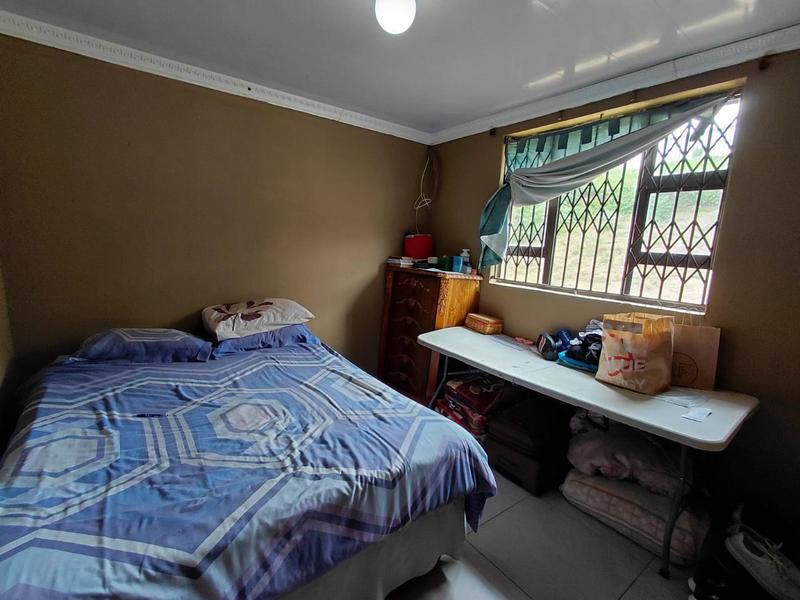 To Let 2 Bedroom Property for Rent in Umlazi KwaZulu-Natal