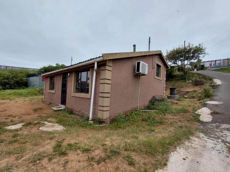 To Let 2 Bedroom Property for Rent in Umlazi KwaZulu-Natal
