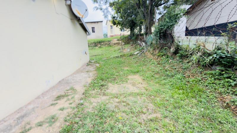 2 Bedroom Property for Sale in Umlazi KwaZulu-Natal