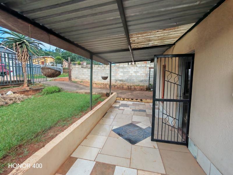 To Let 4 Bedroom Property for Rent in Panorama Gardens KwaZulu-Natal
