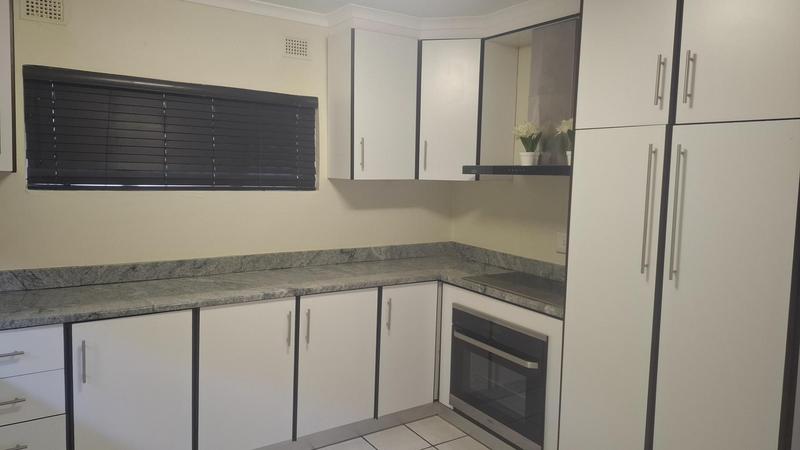 To Let 3 Bedroom Property for Rent in Kharwastan KwaZulu-Natal