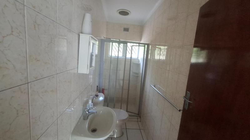 To Let 3 Bedroom Property for Rent in Kharwastan KwaZulu-Natal