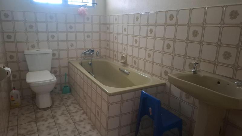 To Let 3 Bedroom Property for Rent in Kharwastan KwaZulu-Natal