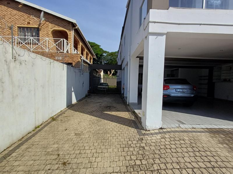 5 Bedroom Property for Sale in Lenham KwaZulu-Natal