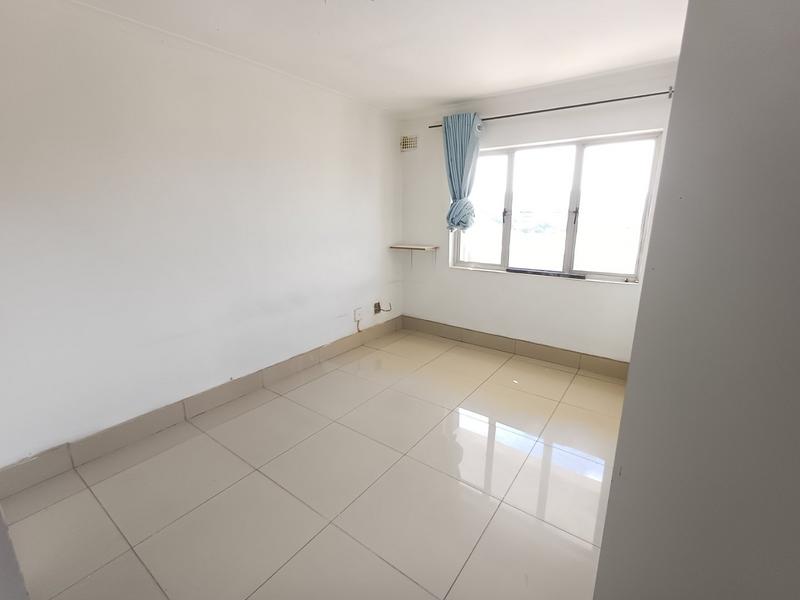 5 Bedroom Property for Sale in Lenham KwaZulu-Natal