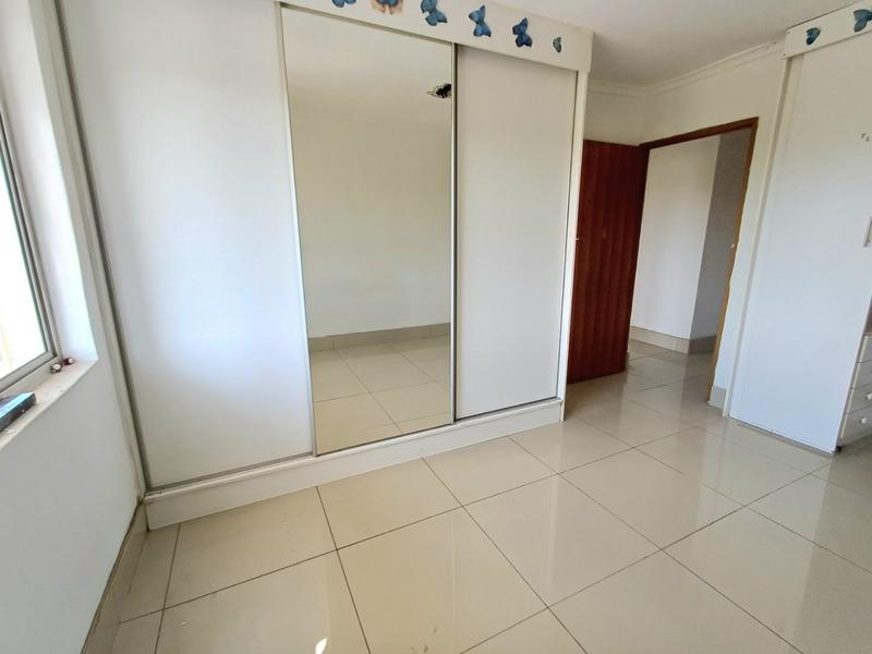 5 Bedroom Property for Sale in Lenham KwaZulu-Natal