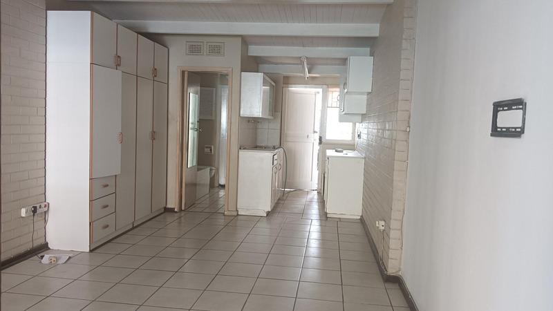 To Let 1 Bedroom Property for Rent in Pinetown KwaZulu-Natal