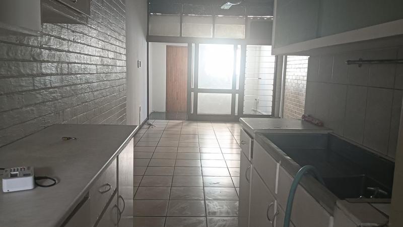 To Let 1 Bedroom Property for Rent in Pinetown KwaZulu-Natal