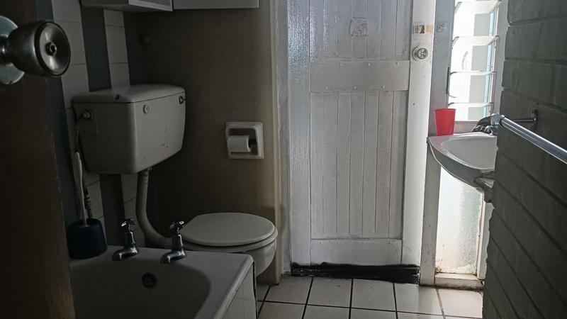 To Let 1 Bedroom Property for Rent in Pinetown KwaZulu-Natal