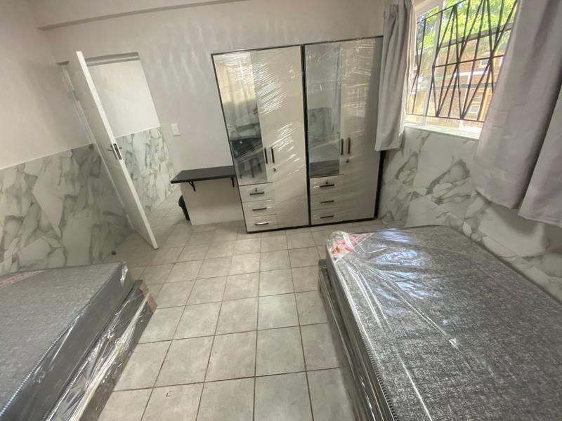 2 Bedroom Property for Sale in Reservoir Hills KwaZulu-Natal