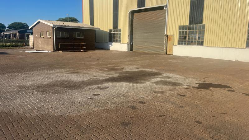 To Let Commercial Property for Rent in Alton KwaZulu-Natal
