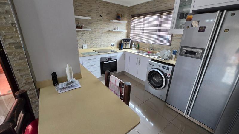 3 Bedroom Property for Sale in Escombe KwaZulu-Natal