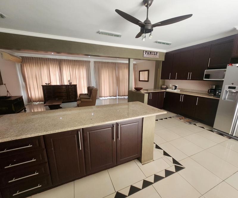 8 Bedroom Property for Sale in Shakas Rock KwaZulu-Natal