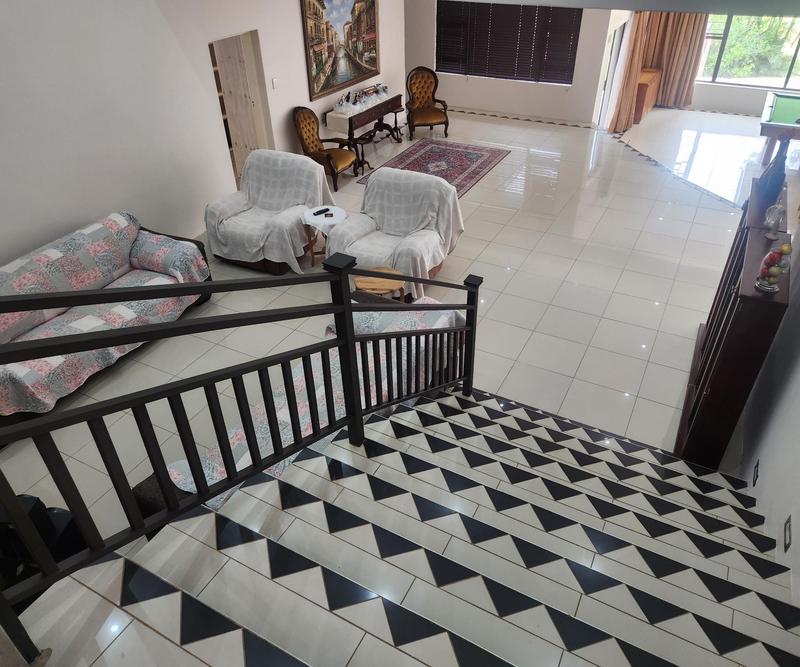 8 Bedroom Property for Sale in Shakas Rock KwaZulu-Natal