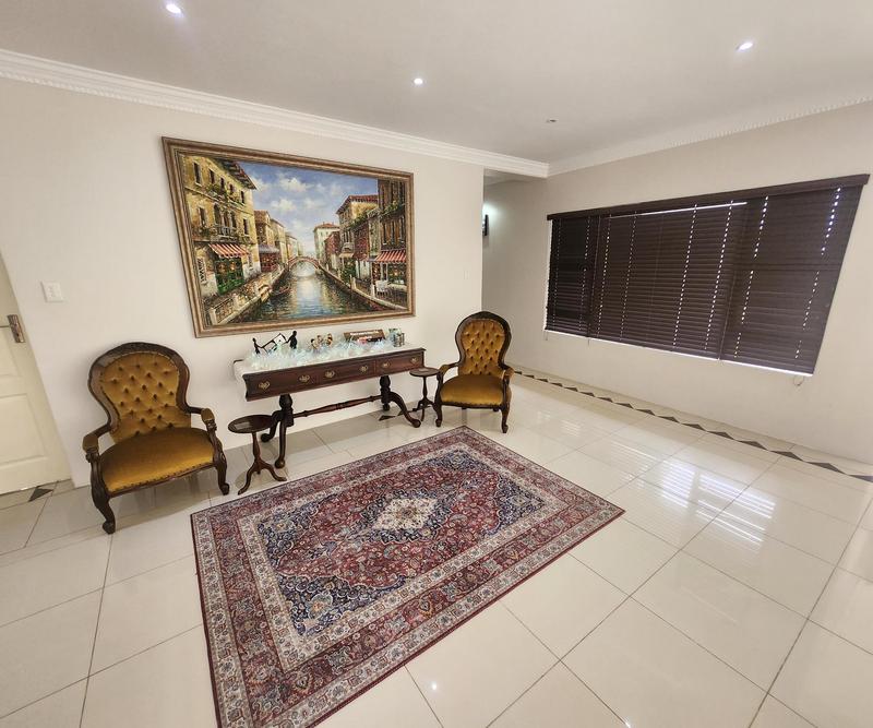 8 Bedroom Property for Sale in Shakas Rock KwaZulu-Natal