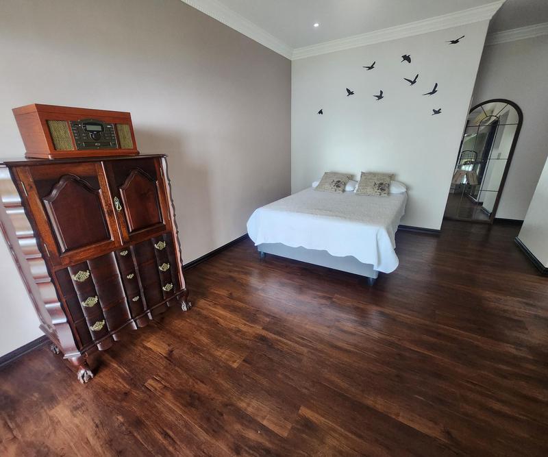 8 Bedroom Property for Sale in Shakas Rock KwaZulu-Natal