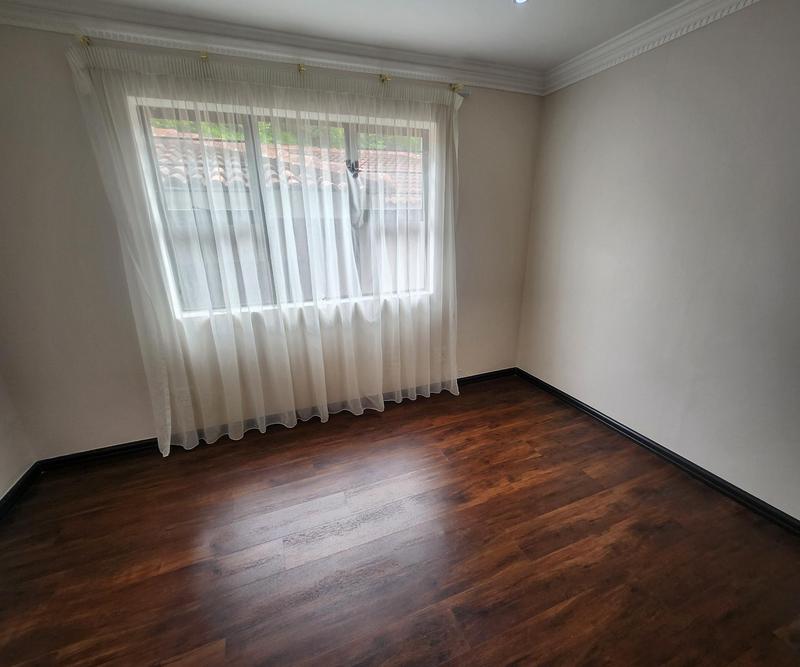 8 Bedroom Property for Sale in Shakas Rock KwaZulu-Natal