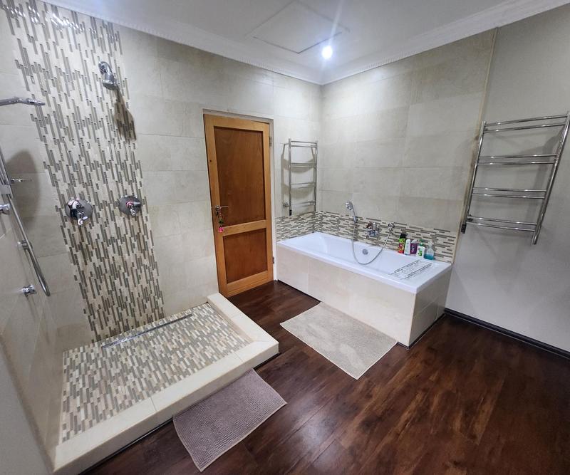 8 Bedroom Property for Sale in Shakas Rock KwaZulu-Natal