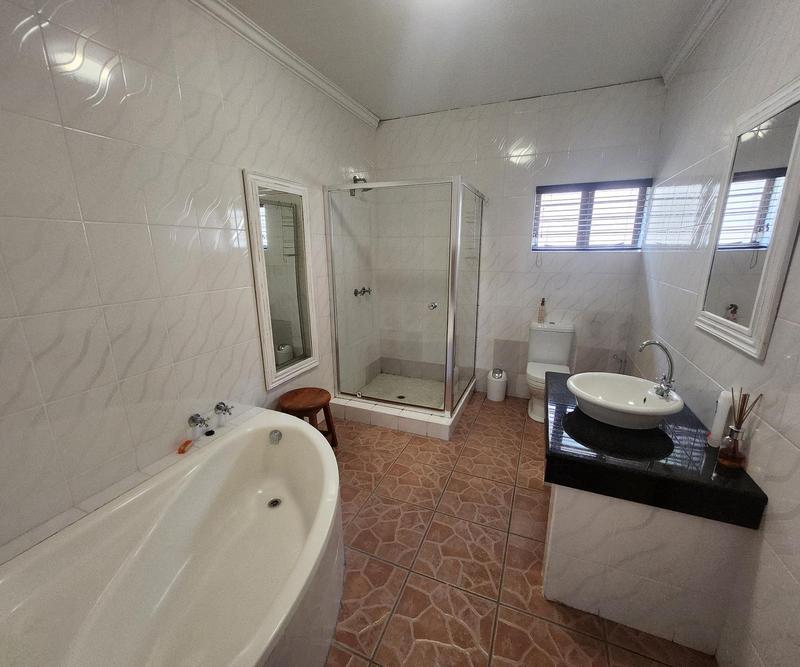 8 Bedroom Property for Sale in Shakas Rock KwaZulu-Natal