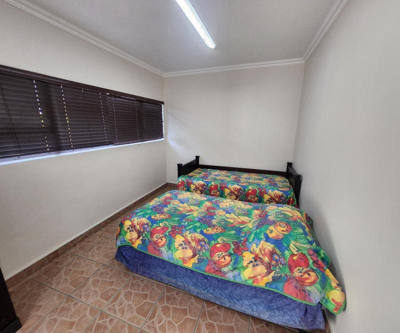 8 Bedroom Property for Sale in Shakas Rock KwaZulu-Natal