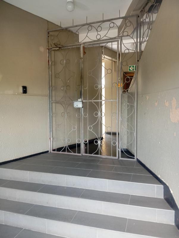 To Let 1 Bedroom Property for Rent in Umbilo KwaZulu-Natal