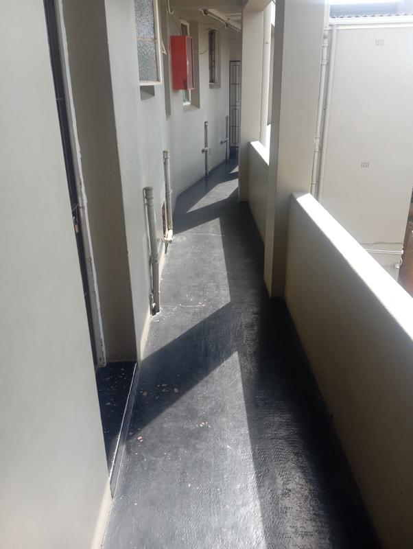 To Let 1 Bedroom Property for Rent in Umbilo KwaZulu-Natal