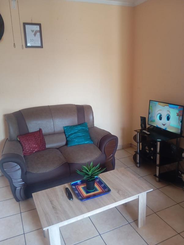 To Let 1 Bedroom Property for Rent in Umbilo KwaZulu-Natal