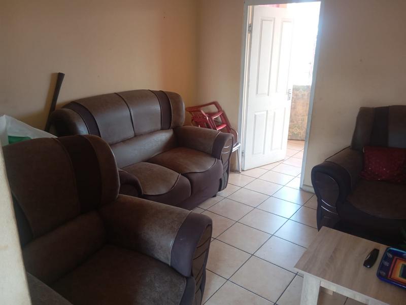 To Let 1 Bedroom Property for Rent in Umbilo KwaZulu-Natal