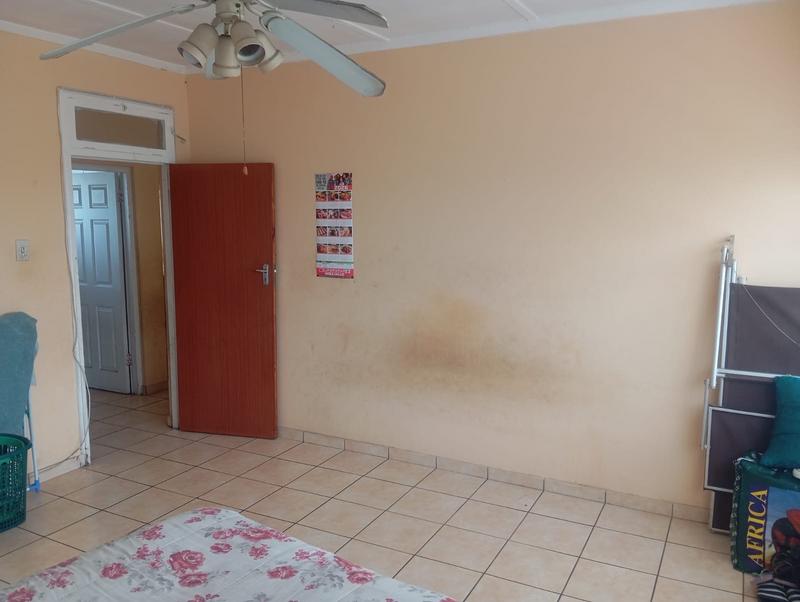 To Let 1 Bedroom Property for Rent in Umbilo KwaZulu-Natal